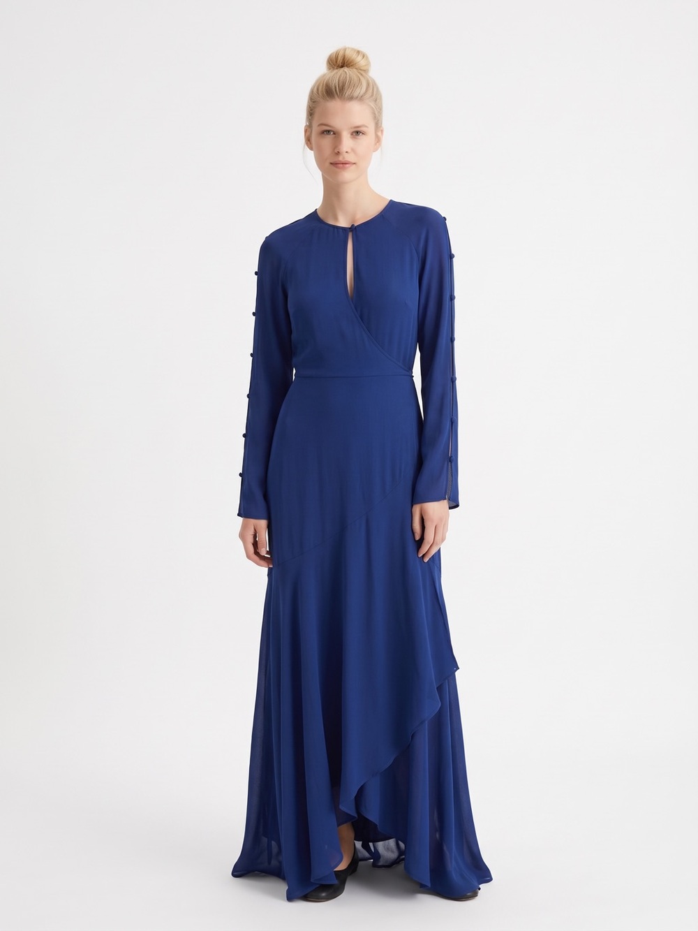 Diane Von Furstenberg Elegant Long Sleeve Royal Blue Wrap Maxi Dress. Minimalist